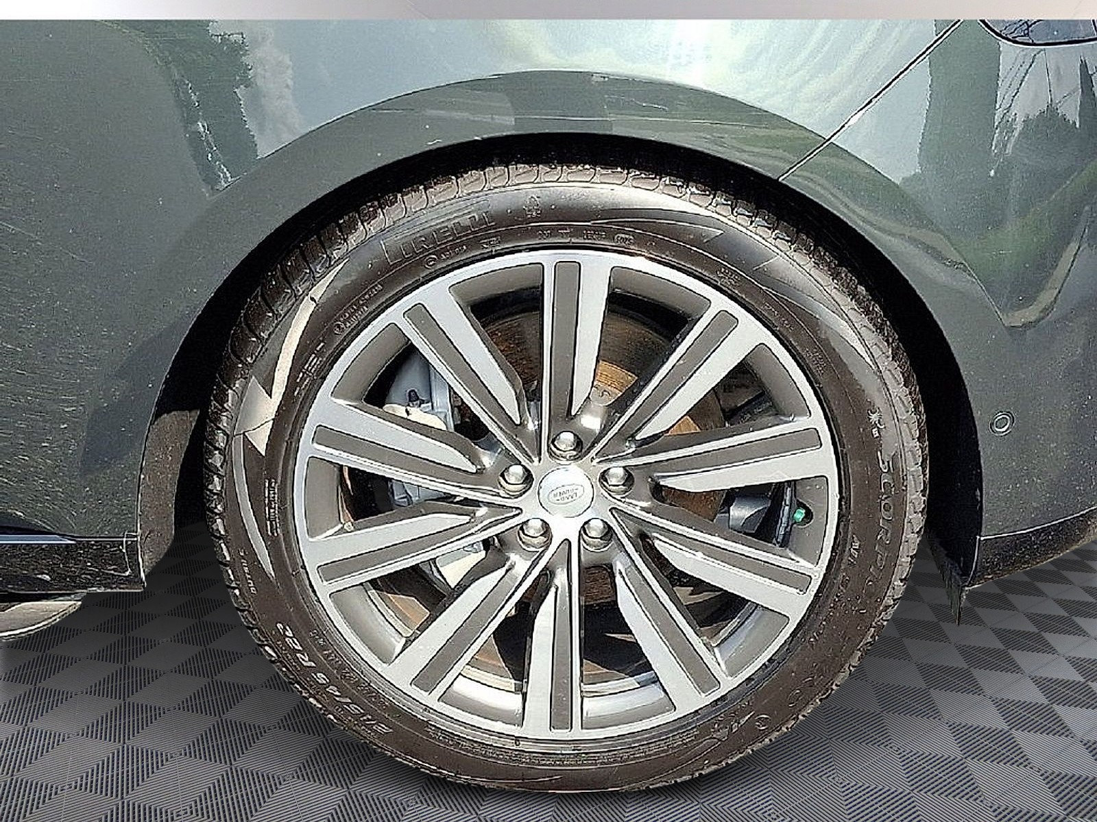 Certified 2023 Land Rover Range Rover SE AWD/4WD image 8