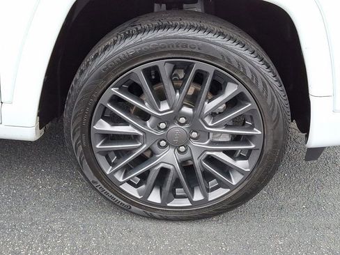 Certified 2022 Jeep Compass High Altitude image 9