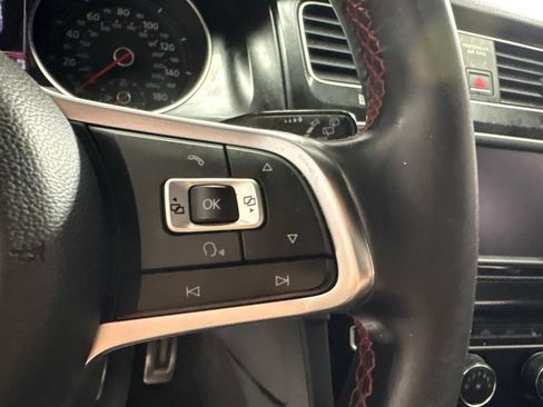 Used 2017 Volkswagen GTI S FWD image 28