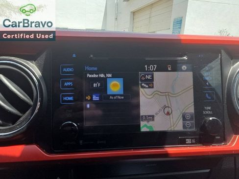 Used 2019 Toyota Tacoma TRD Sport w/ Technology Package AWD/4WD image 16
