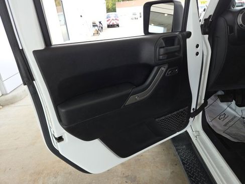 Used 2013 Jeep Wrangler Sport image 21