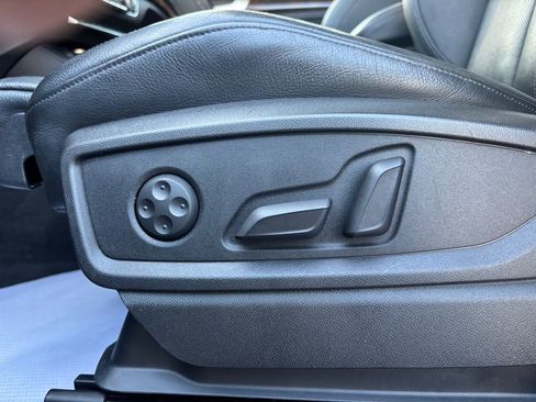 Used 2018 Audi Q5 2.0T Premium Plus w/ Premium Plus Package image 21