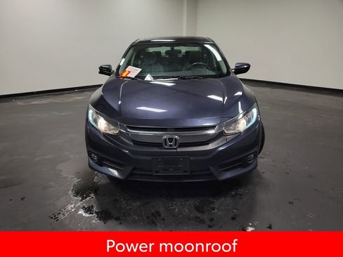 Used 2018 Honda Civic EX-T image 3