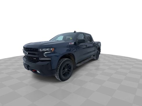 Used 2021 Chevrolet Silverado 1500 LT Trail Boss image 4