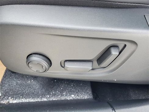 New 2026 Volvo XC40 B5 Ultra w/ Protection Package Premier image 14