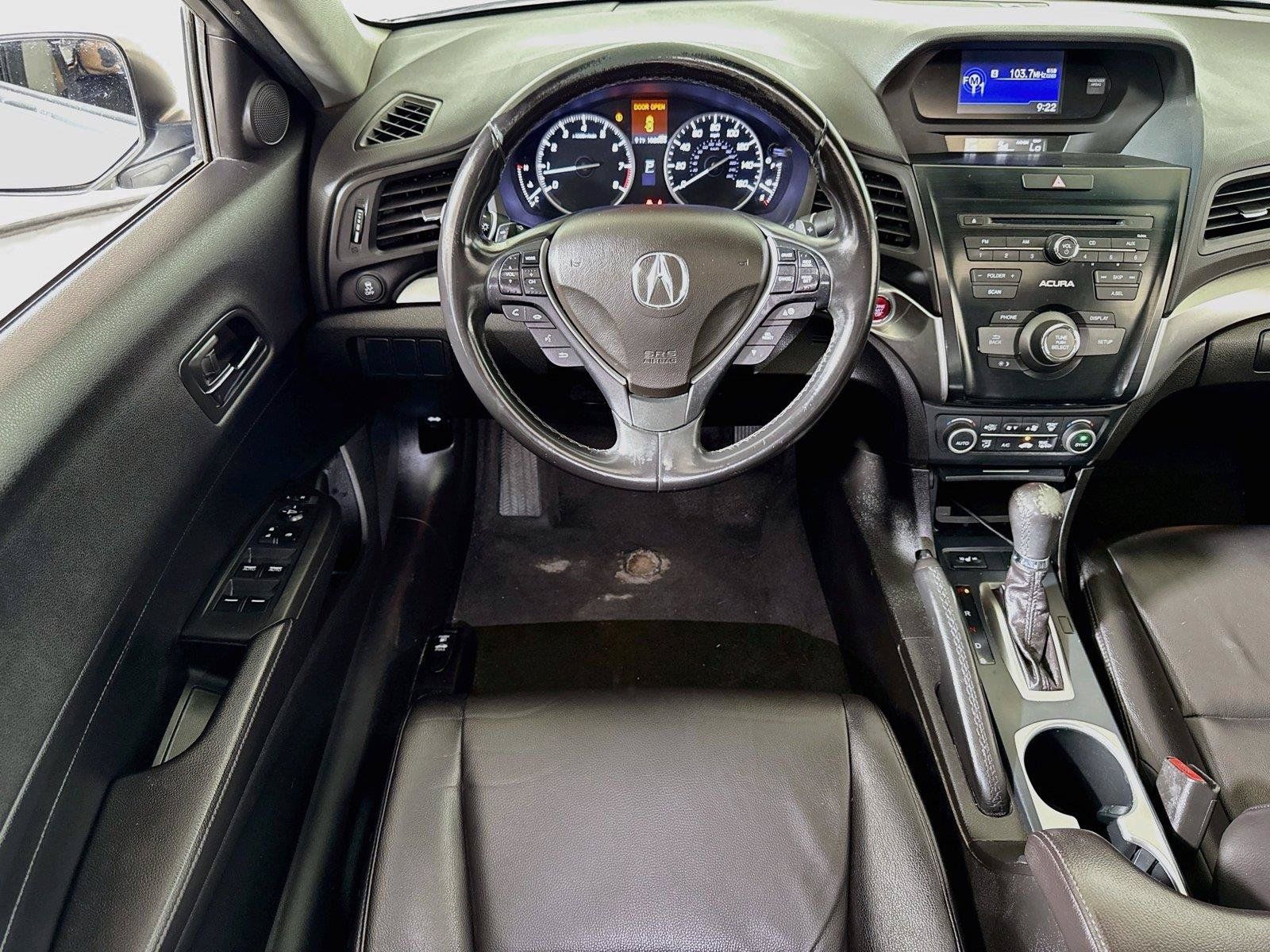 Used 2017 Acura ILX FWD image 21