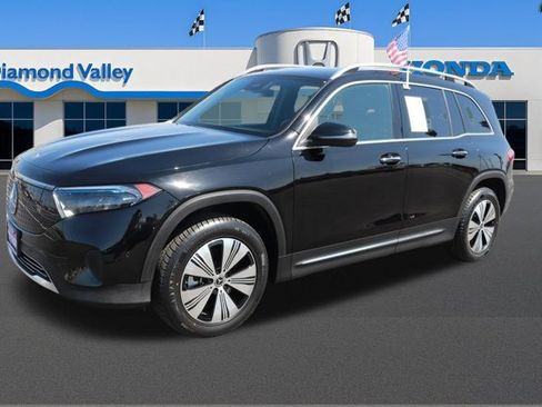 Used 2024 Mercedes-Benz EQB 250+ image 3