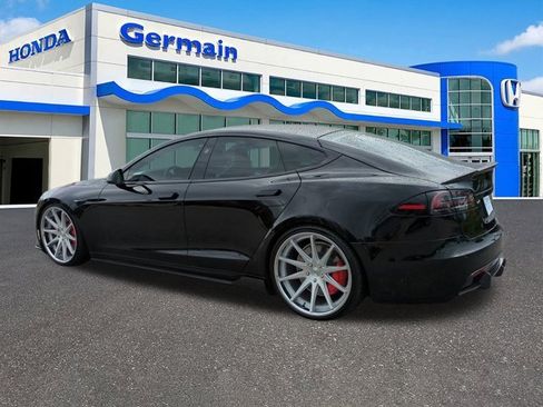 Used 2024 Tesla Model S Plaid image 7