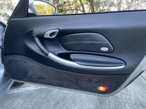 Used 2001 Porsche Boxster S image 25