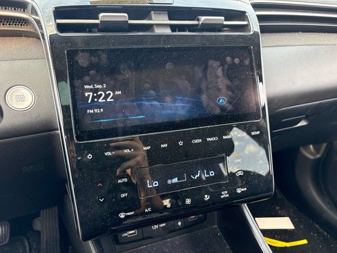 Used 2022 Hyundai Tucson Limited w/ Winter Package AWD/4WD image 22
