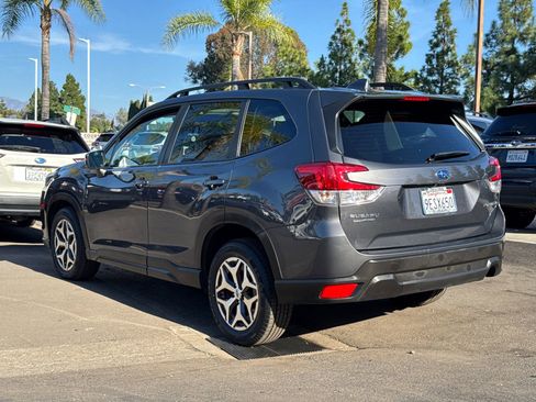 Certified 2023 Subaru Forester Premium image 7