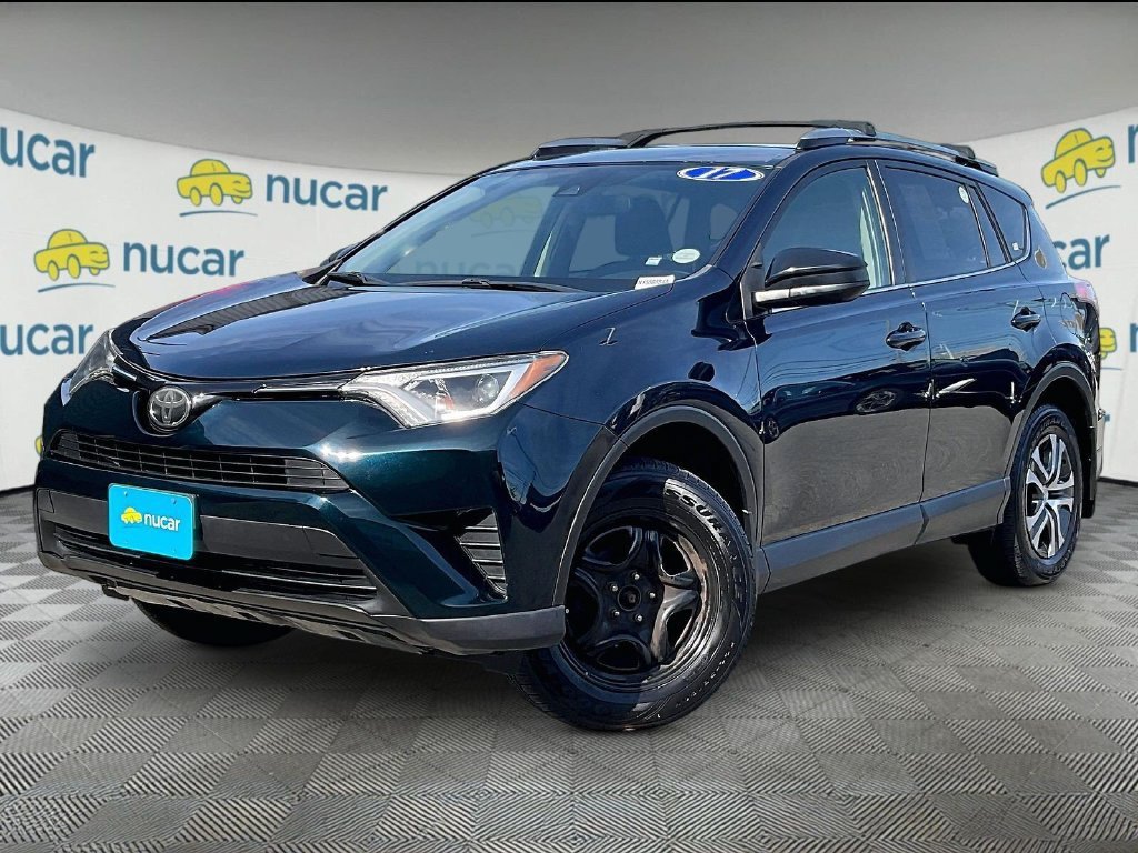 Used 2017 Toyota RAV4 LE AWD/4WD image 3