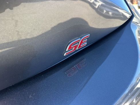 Used 2025 Toyota Corolla SE image 26