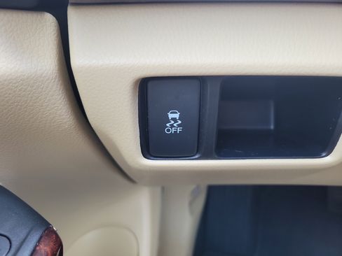 Used 2012 Honda Crosstour EX-L image 24