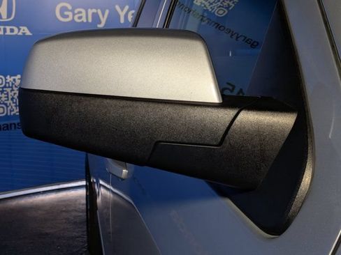 Used 2018 Chevrolet Silverado 1500 LT w/ All Star Edition AWD/4WD image 12
