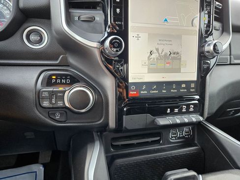 Used 2023 RAM 1500 Big Horn AWD/4WD image 27