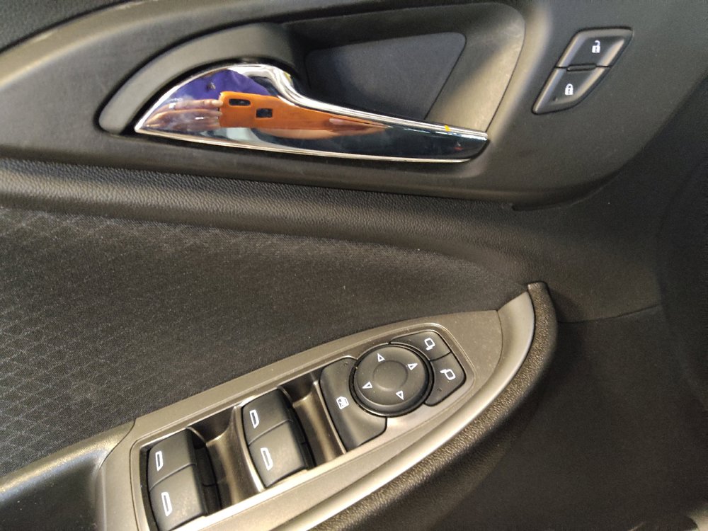 Used 2025 Chevrolet Malibu LS FWD image 27