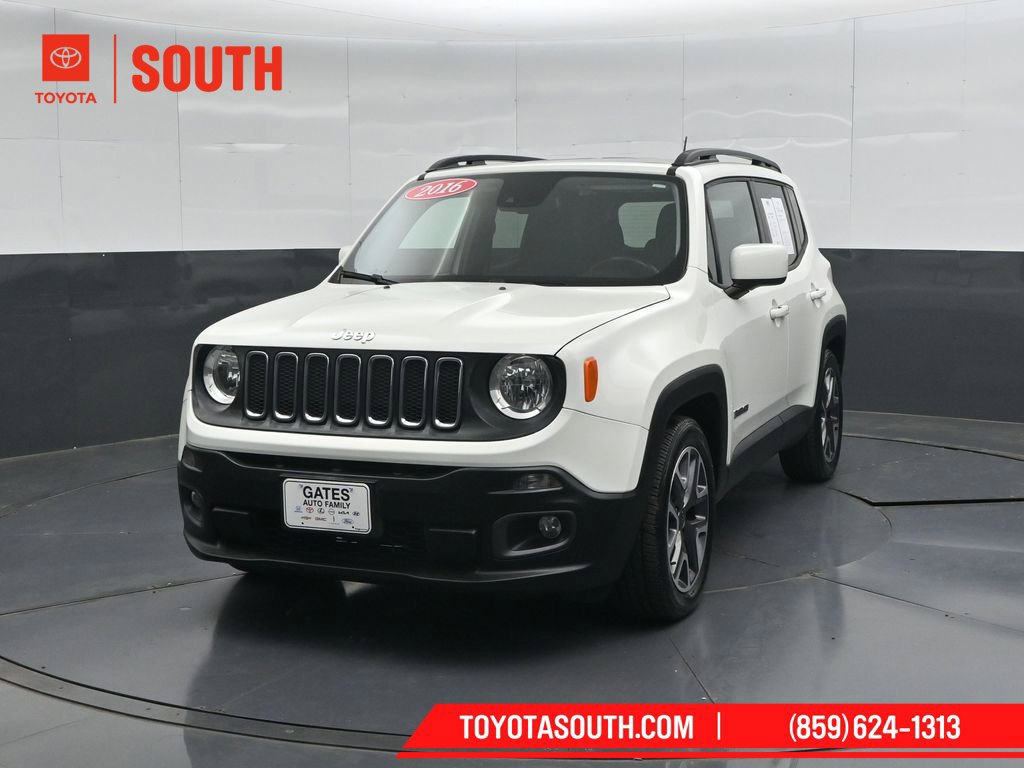 Used 2016 Jeep Renegade Latitude w/ Safety & Security Group FWD image 5