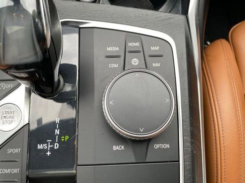 Used 2019 BMW 330i xDrive Sedan w/ Convenience Package image 23