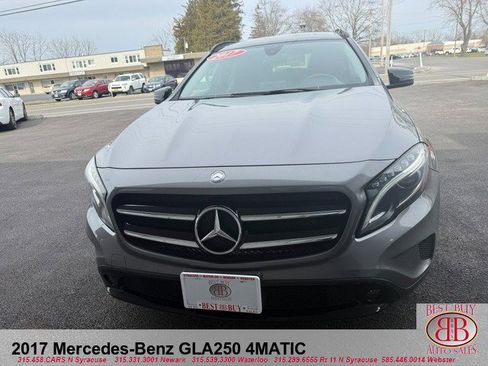 Used 2017 Mercedes-Benz GLA 250 4MATIC image 8