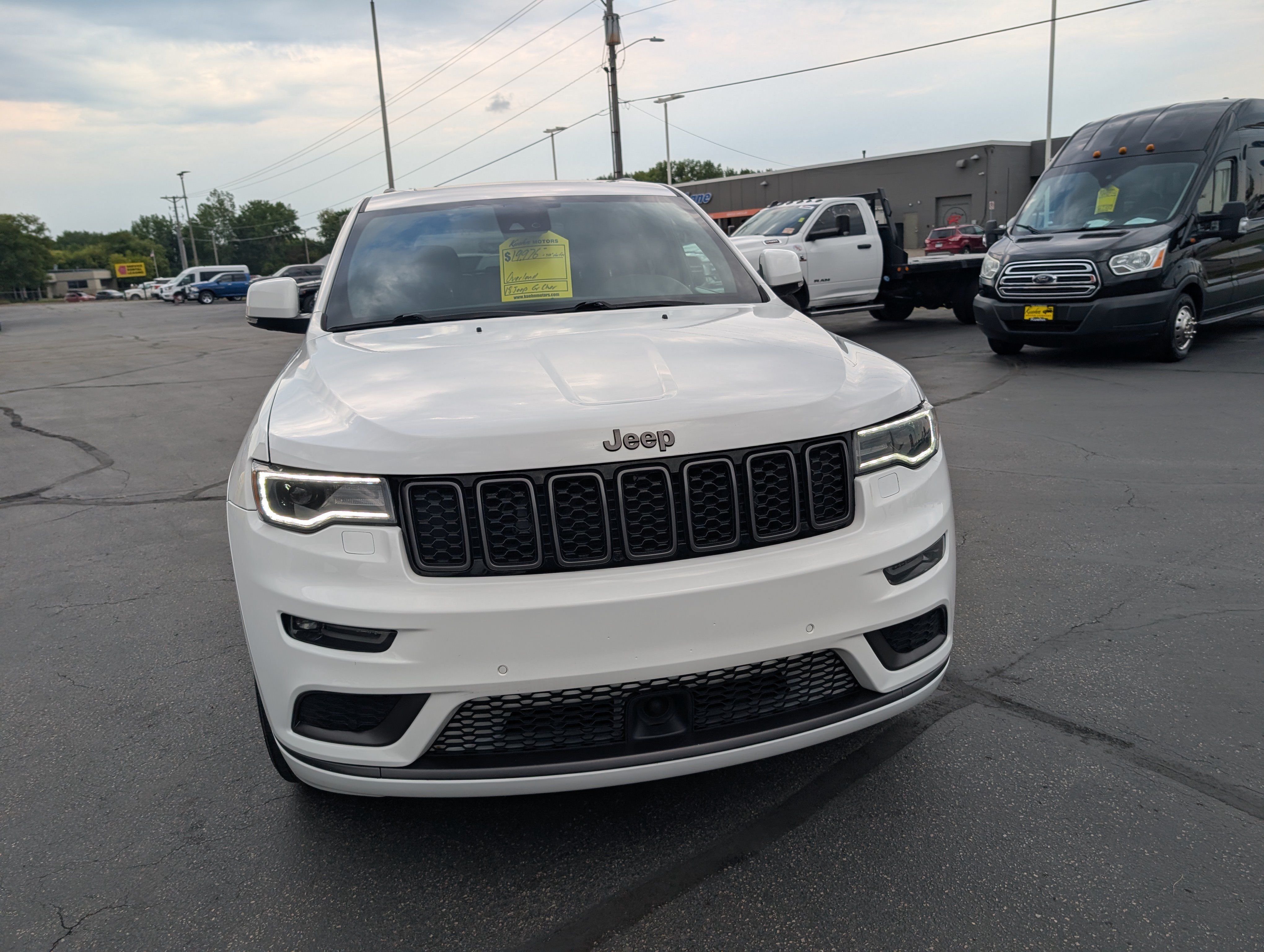 Used 2018 Jeep Grand Cherokee High Altitude AWD/4WD image 3