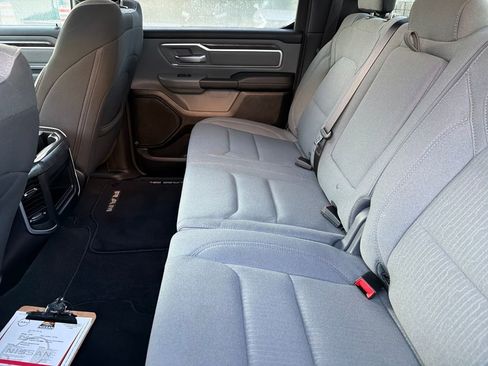 Used 2021 RAM 1500 Big Horn image 34