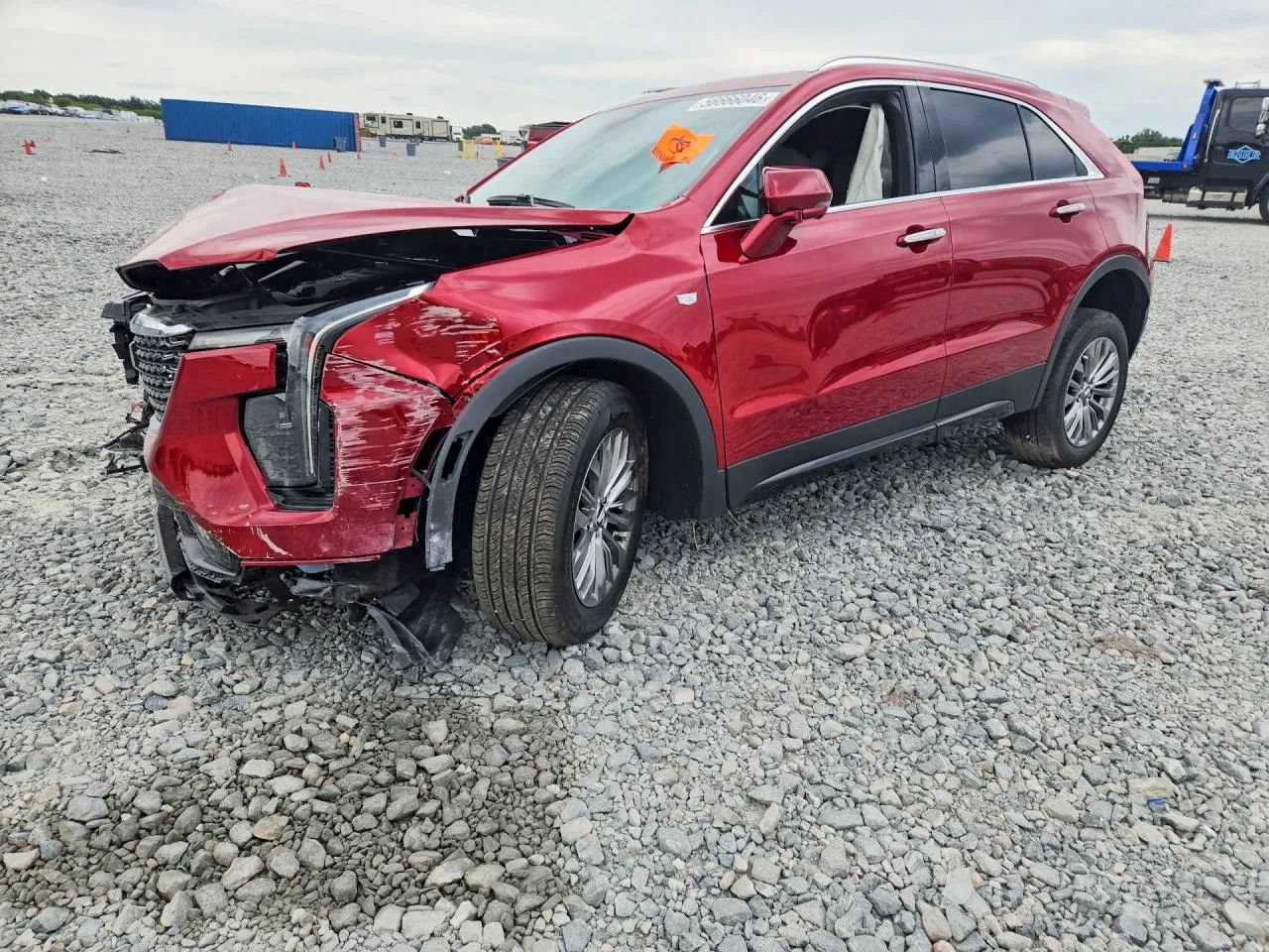 Used 2025 Cadillac XT4 Premium Luxury w/ LPO, Floor Liner Package FWD image 4