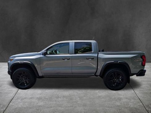Used 2025 Chevrolet Colorado Trail Boss AWD/4WD image 7