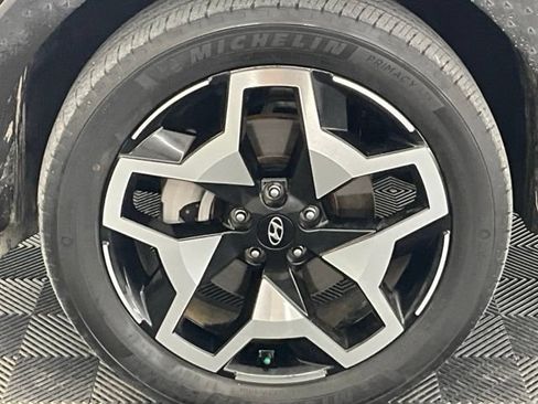 Used 2022 Hyundai Santa Cruz Limited AWD/4WD image 25