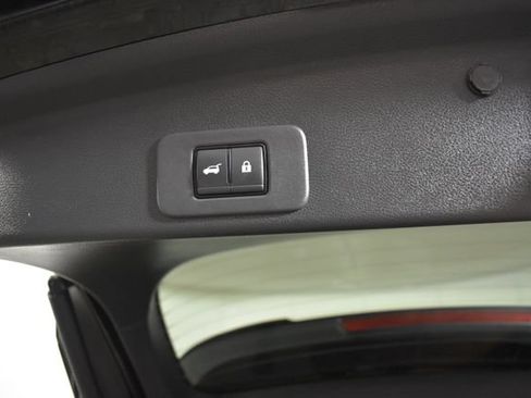 Certified 2025 Nissan Murano SL AWD/4WD image 33