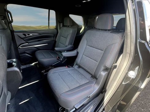 Used 2024 Chevrolet Traverse Z71 w/ LPO, Floor Liner Package image 14