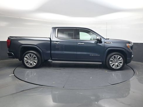 Used 2022 GMC Sierra 1500 Denali w/ Denali Reserve Package AWD/4WD image 4