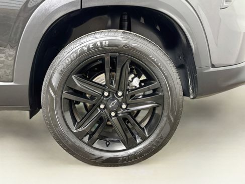 Used 2024 Chevrolet Trax ACTIV FWD image 29