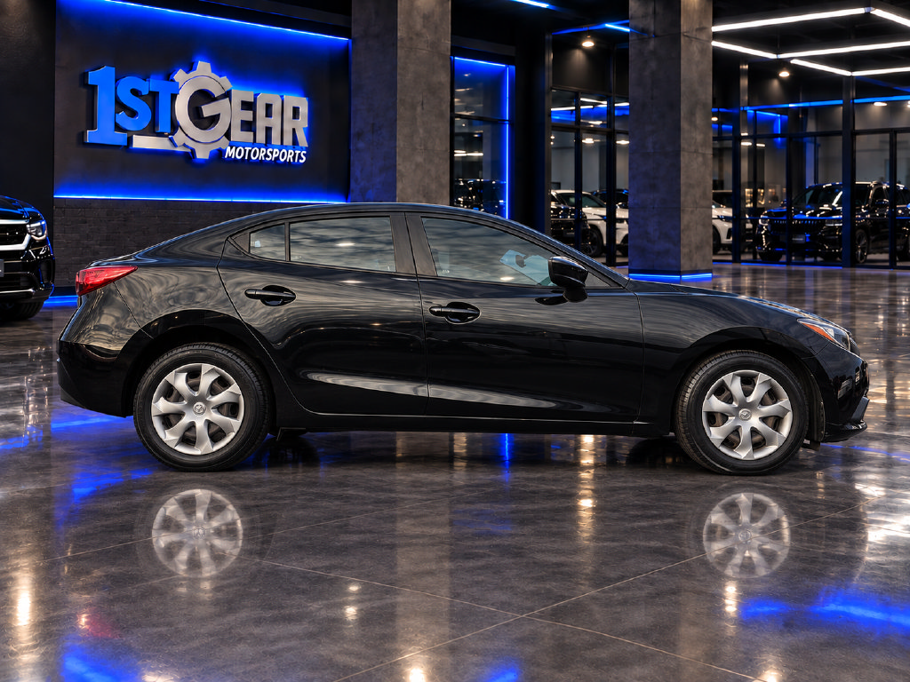 Used 2015 MAZDA MAZDA3 i Sport FWD image 5