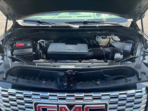 Used 2021 GMC Yukon Denali AWD/4WD image 31