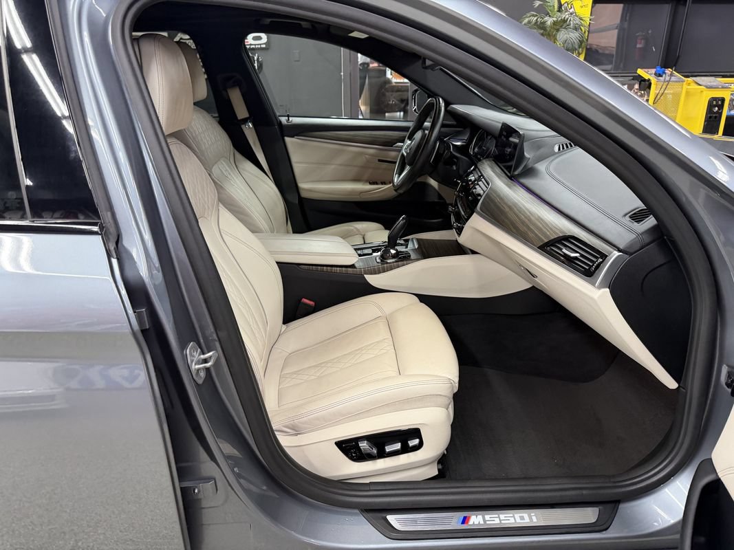 Used 2018 BMW M550i xDrive AWD/4WD image 20