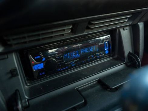 Used 2000 Honda S2000 image 23