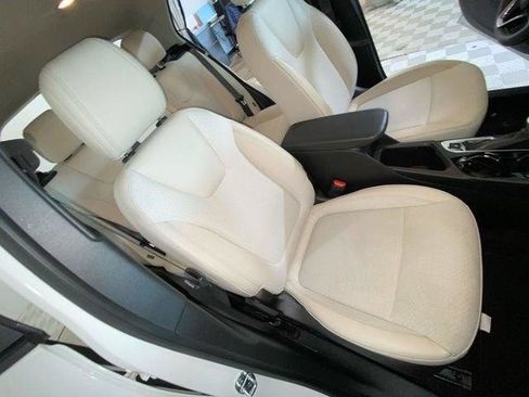 Used 2023 Buick Encore GX Preferred w/ Cold Weather Comfort Package FWD image 18