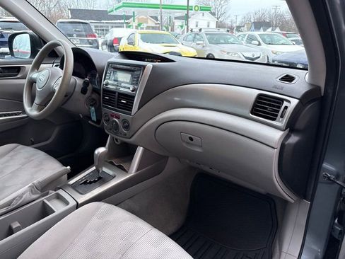 Used 2009 Subaru Forester 2.5X image 16
