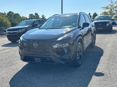 New 2026 Nissan Rogue Dark Armor AWD/4WD image 8