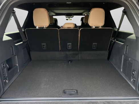New 2026 Lincoln Navigator L Black Label AWD/4WD image 23