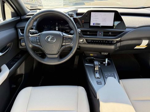 Used 2025 Lexus UX 300h AWD w/ Accessory Package (Z1) image 8
