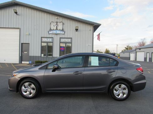 Used 2015 Honda Civic LX image 3