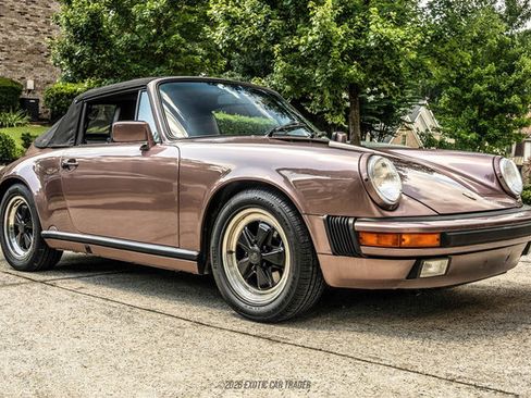 Used 1988 Porsche 911 Carrera RWD image 18