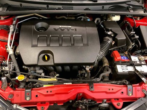 Used 2014 Toyota Corolla LE image 28