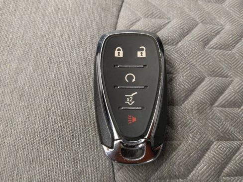 Used 2023 Chevrolet Equinox LT w/ Driver Convenience Package AWD/4WD image 32
