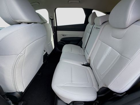 New 2026 Hyundai Tucson SEL image 18