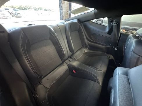 Used 2025 Ford Mustang Coupe RWD image 32