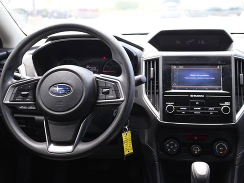 Used 2019 Subaru Impreza 2.0i AWD/4WD image 23