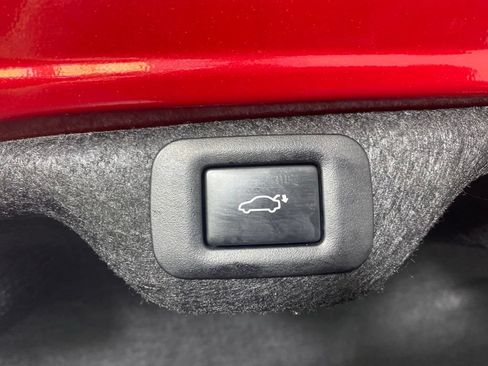 Used 2025 Lexus ES 350 w/ Premium Package FWD image 30